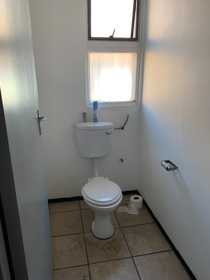 To Let commercial Property for Rent in Montague Gardens Western Cape